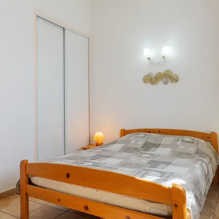 Le Tilleul - La Fontinelle Holiday home Bessas